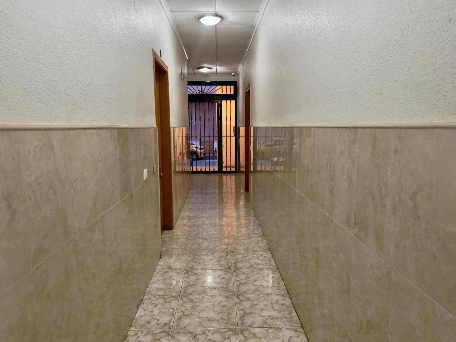 1 soveværelse Penthouse til salg i Torrevieja - € 109.900 (Ref: 9359411)