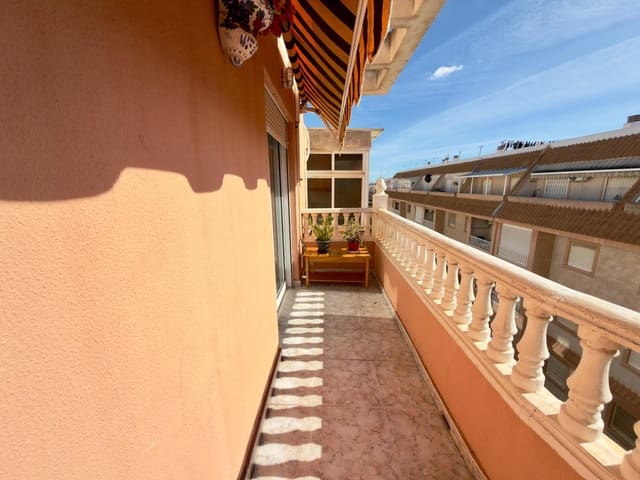 1 chambre Penthouse à vendre à Playa del Cura, Torrevieja - 109 900 € (Ref: 9359411)