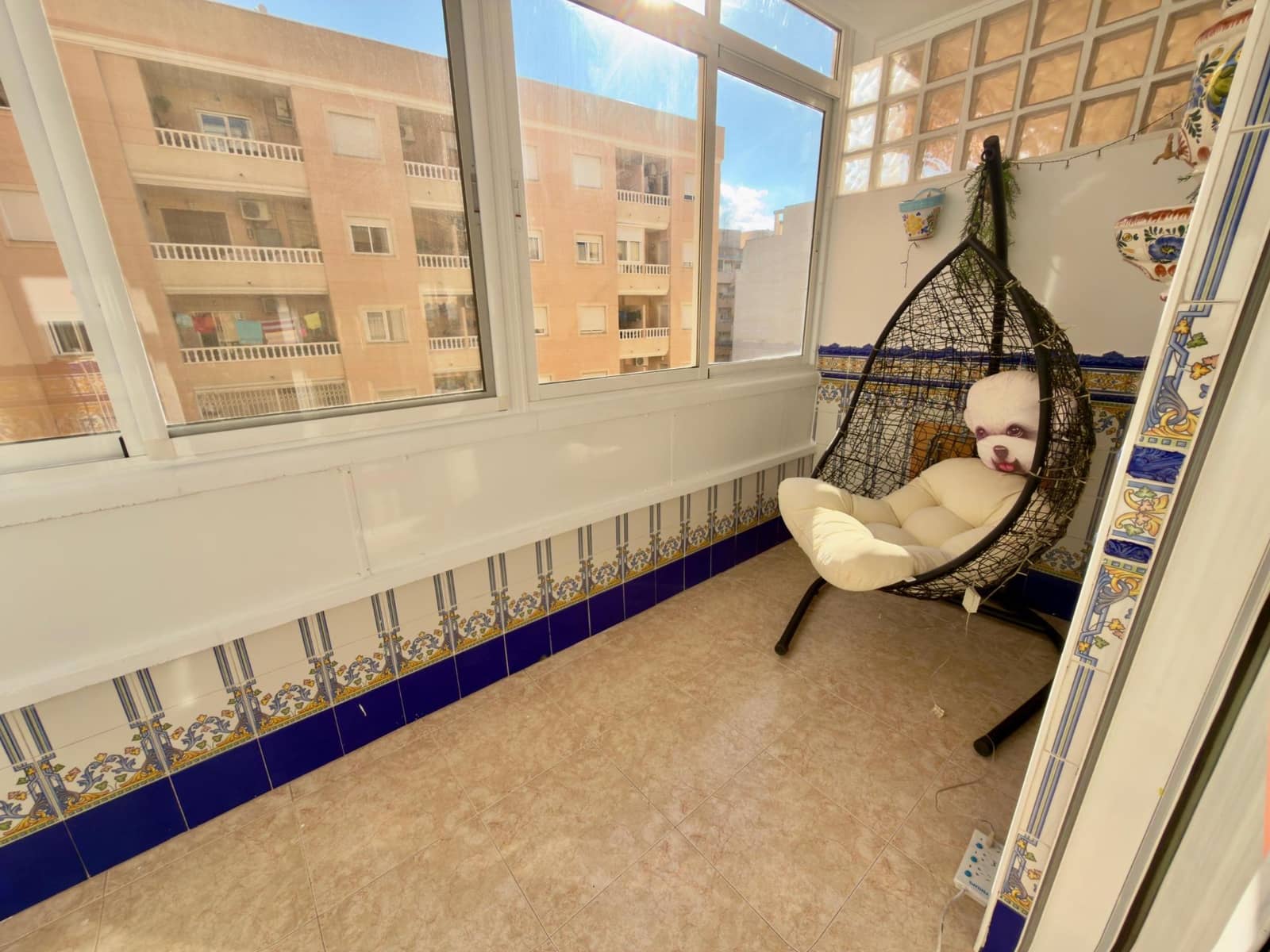 2 soverom Leilighet til salgs i Torrevieja med svømmebasseng garasje - € 127 990 (Ref: 9396184)