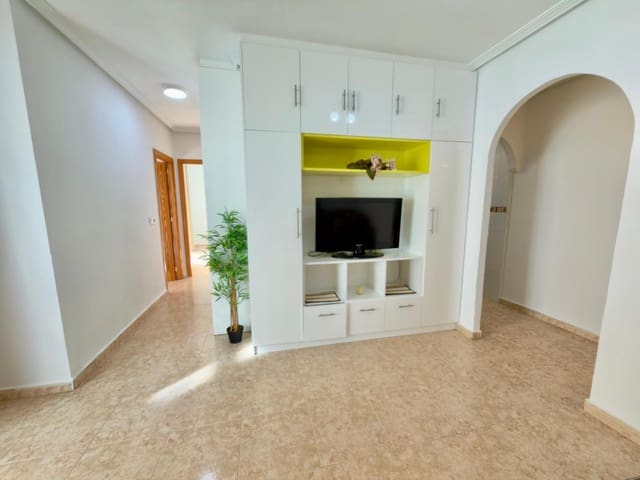 2 quarto Apartamento para venda em El Molino, Torrevieja com piscina garagem - 122 000 € (Ref: 9396184)