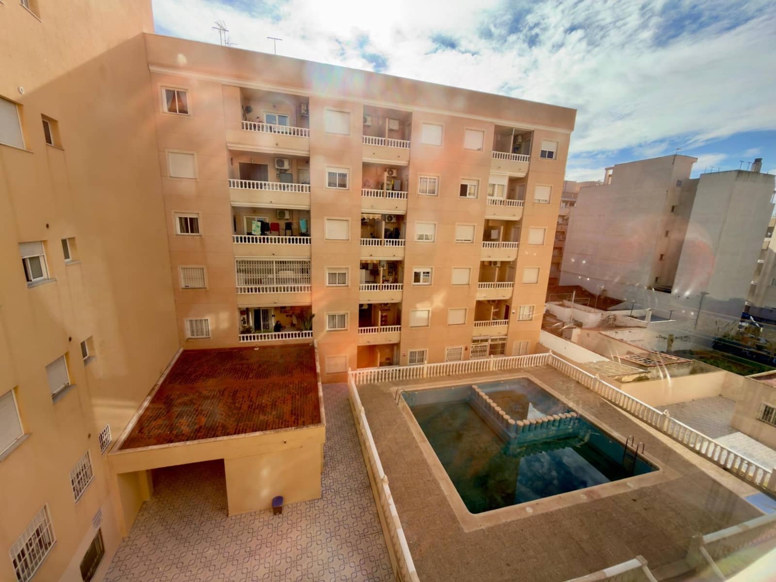 2 quarto Apartamento para venda em Torrevieja com piscina garagem - 122 000 € (Ref: 9396184)