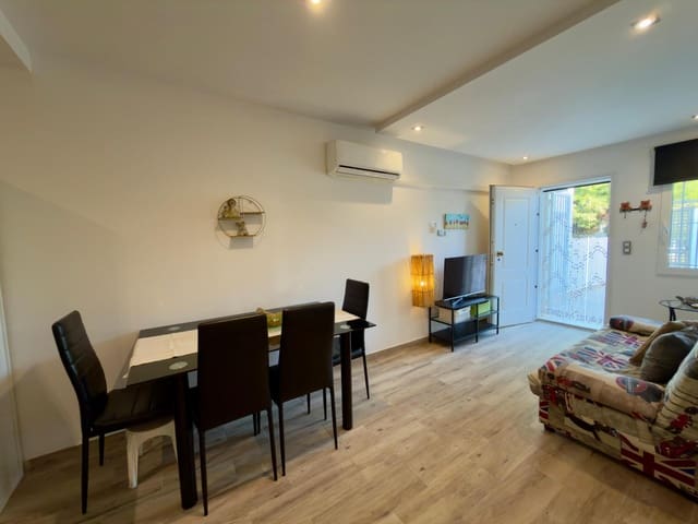 2 bedroom Bungalow for sale in El Chaparral - La Siesta - La Torreta, Torrevieja - € 118,000 (Ref: 9452273)