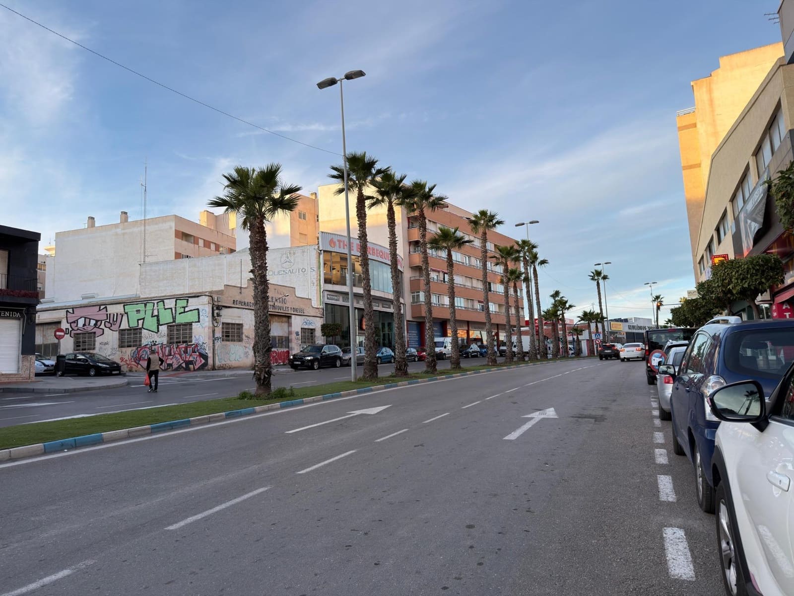 Apartamento de 2 habitaciones en Torrevieja en venta con garaje - 130.900 € (Ref: 9502565)