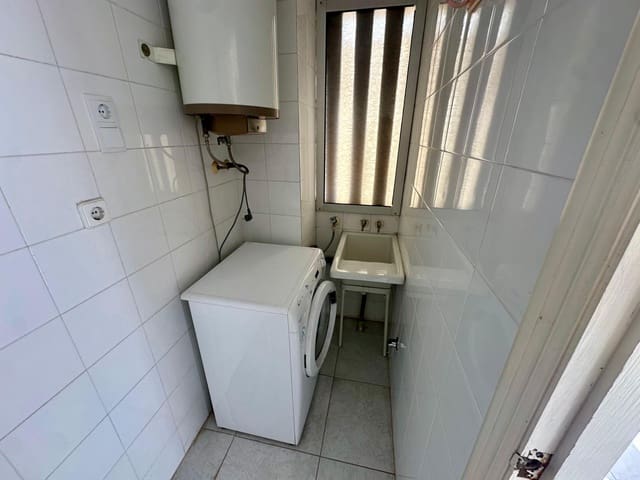 4 soveværelse Rækkehus til salg i Torreblanca, Torrevieja med swimmingpool garage - € 225.900 (Ref: 9533889)