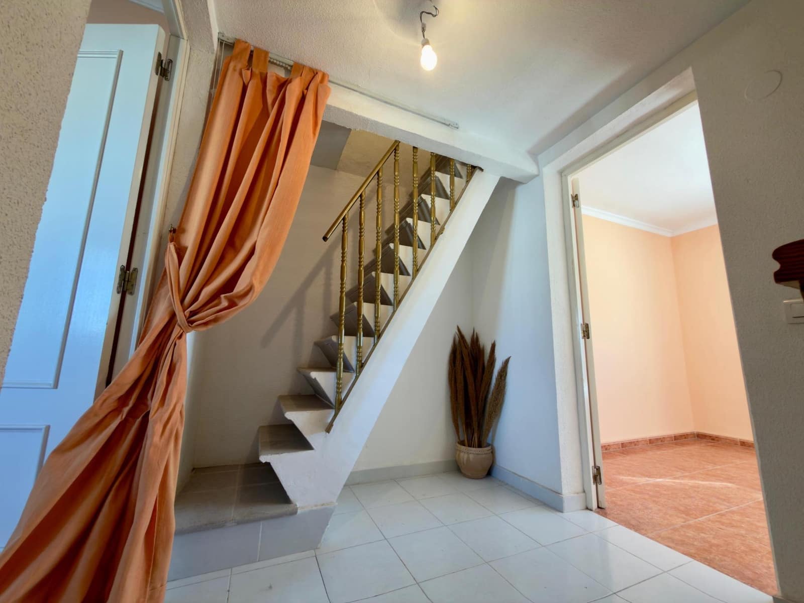 4 bedroom Terraced Villa for sale in Torrevieja with pool garage - € 222,500 (Ref: 9533889)