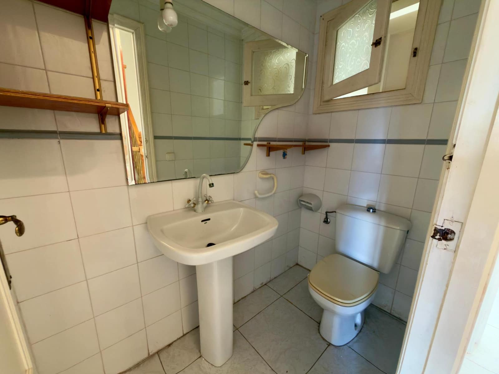 Adosado de 4 habitaciones en Torrevieja en venta con piscina garaje - 189.990 € (Ref: 9533889)