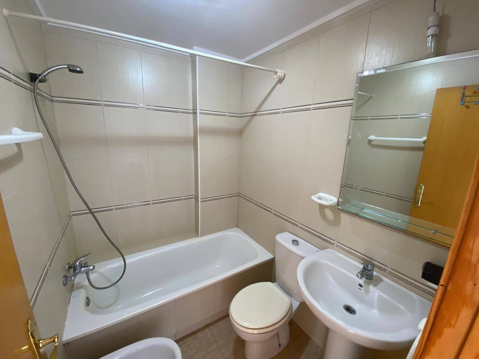 1 chambre Penthouse à vendre à Torrevieja avec piscine garage - 115 000 € (Ref: 9599669)