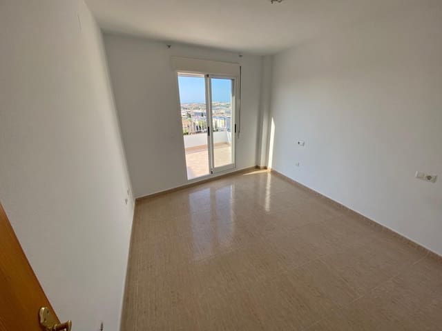 1 slaapkamer Penthouse te koop in El Molino, Torrevieja met zwembad garage - € 115.000 (Ref: 9599669)