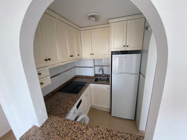 1 slaapkamer Penthouse te koop in El Molino, Torrevieja met zwembad garage - € 115.000 (Ref: 9599669)