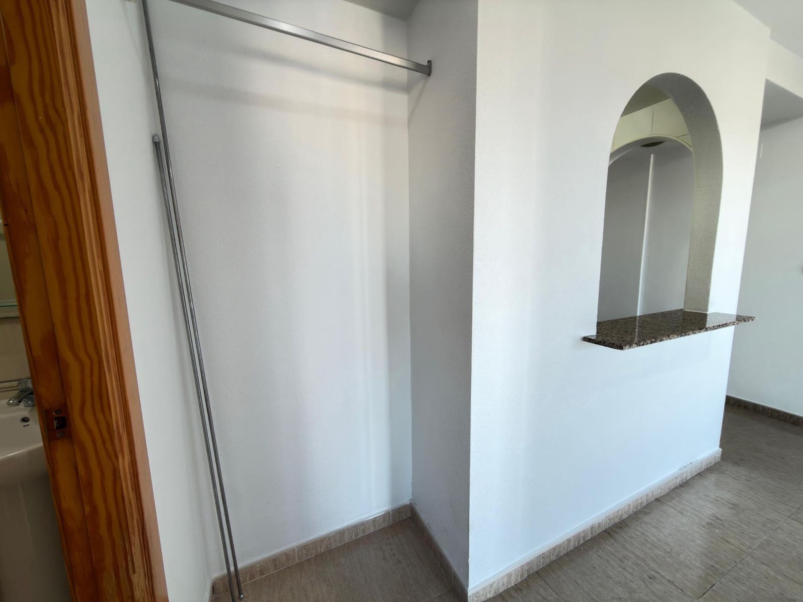 1 quarto Penthouse para venda em Torrevieja com piscina garagem - 115 000 € (Ref: 9599669)