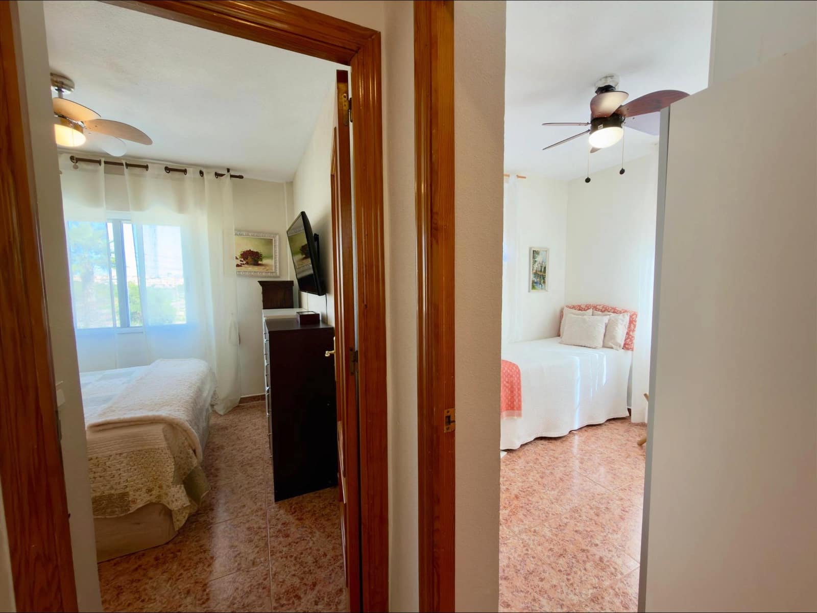 4 chambre Villa/Maison Mitoyenne à vendre à Torrevieja - 235 000 € (Ref: 9599670)