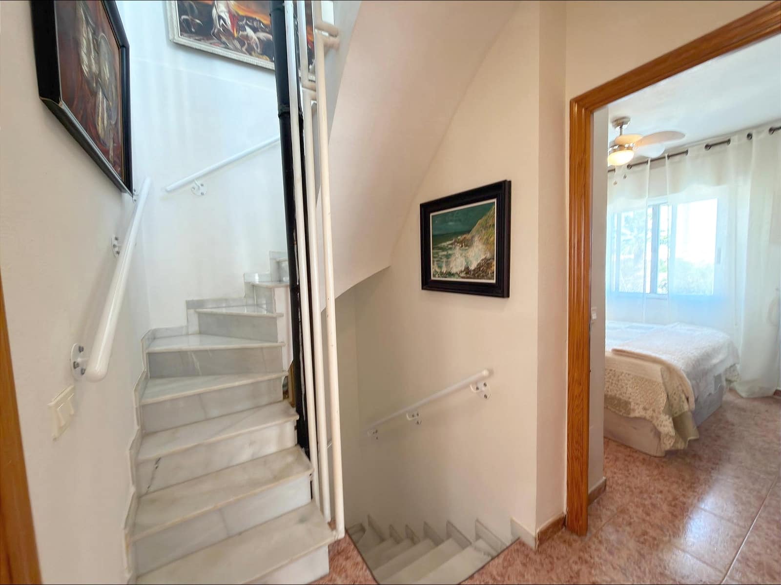 4 chambre Villa/Maison Mitoyenne à vendre à Torrevieja - 235 000 € (Ref: 9599670)