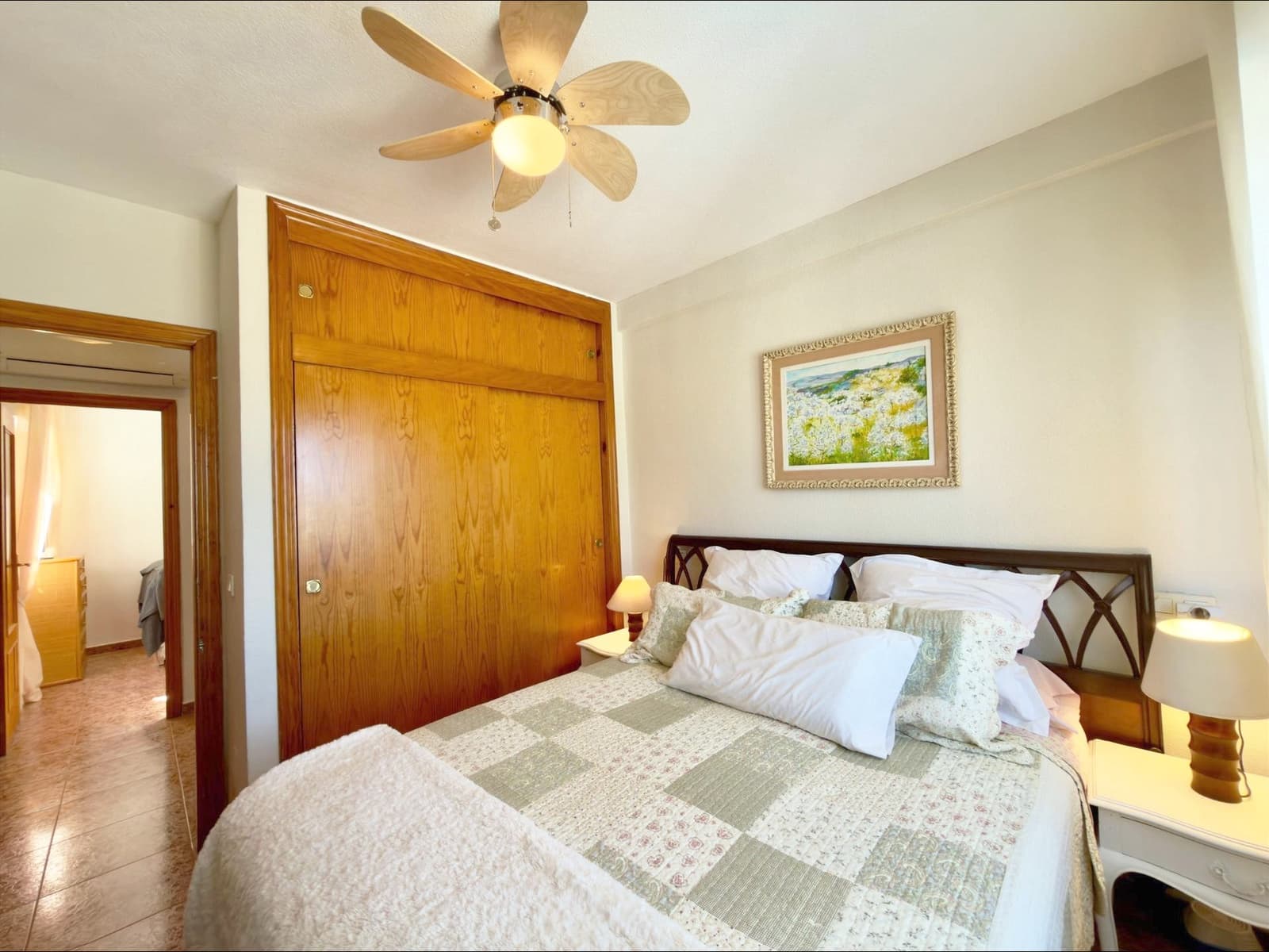 4 chambre Villa/Maison Mitoyenne à vendre à Torrevieja - 235 000 € (Ref: 9599670)