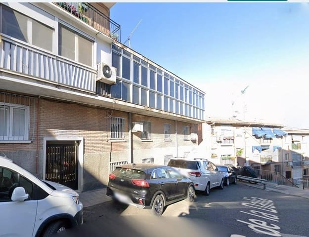 3 bedroom Flat for sale in Pozuelo de Alarcón - € 259,990 (Ref: 9616035)