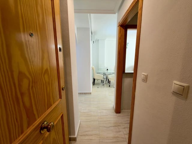 1 bedroom Flat for sale in Playa del Acequión, Torrevieja - € 123,000 (Ref: 9637759)