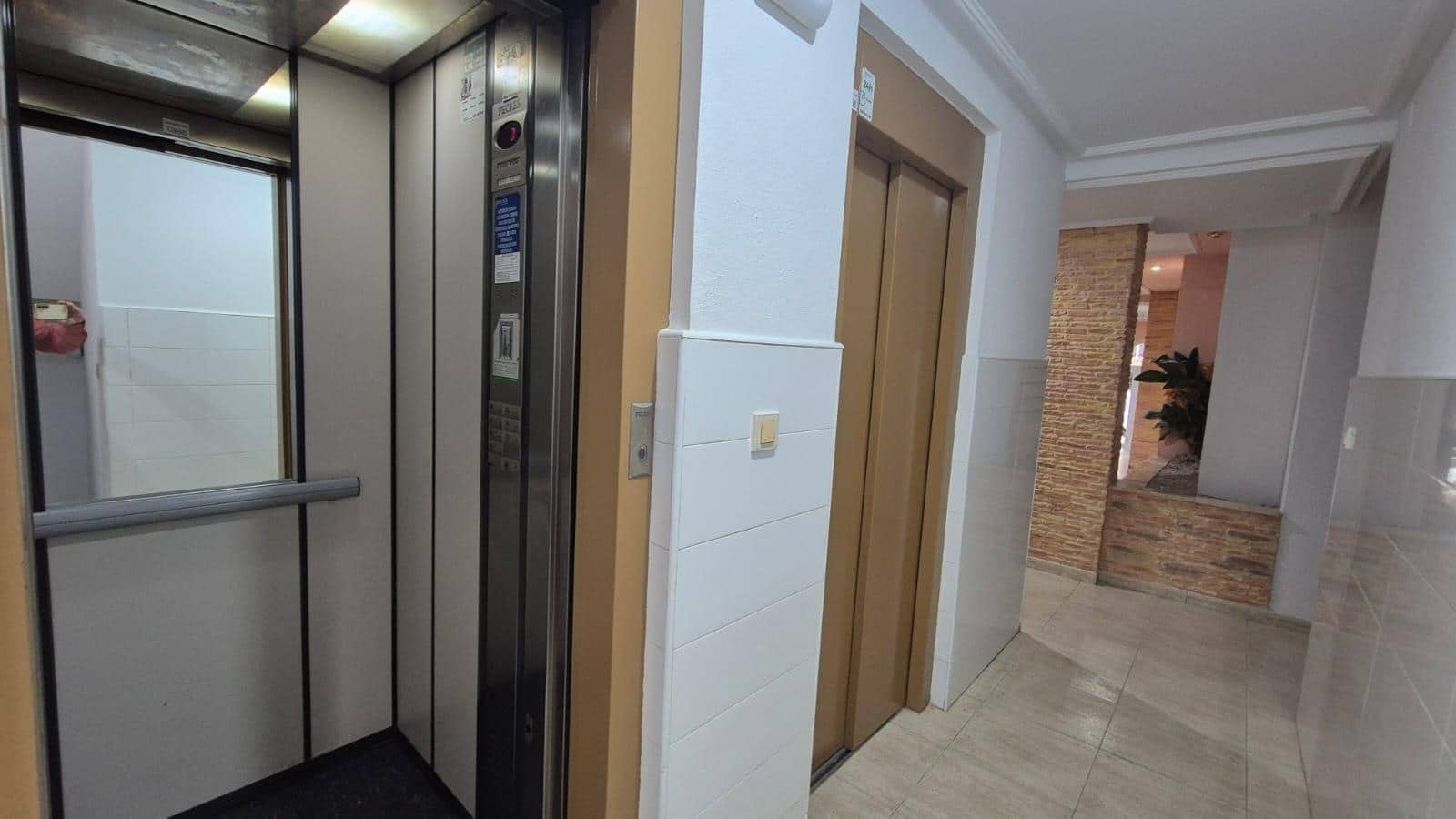 1 camera da letto Appartamento in vendita in Torrevieja - 99.260 € (Rif: 9648354)