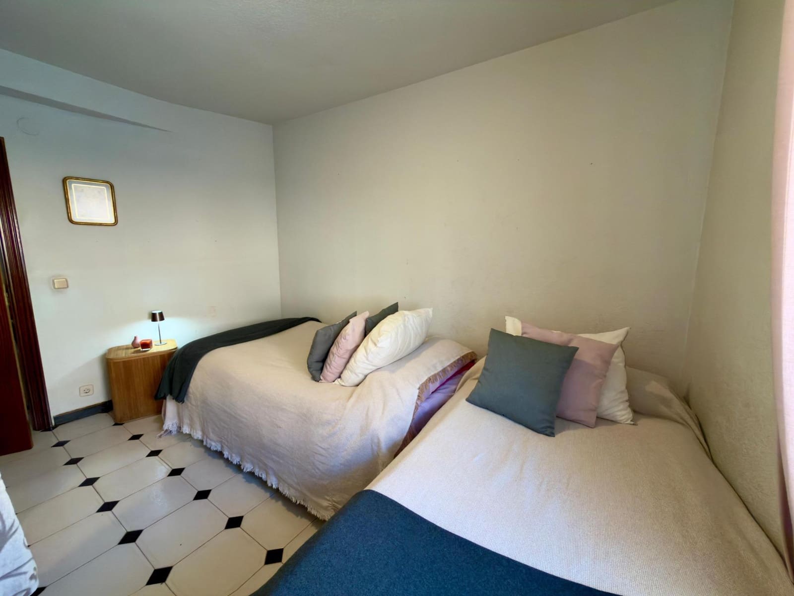 Piso de 3 habitaciones en Pozuelo de Alarcón en venta - 260.000 € (Ref: 9695482)