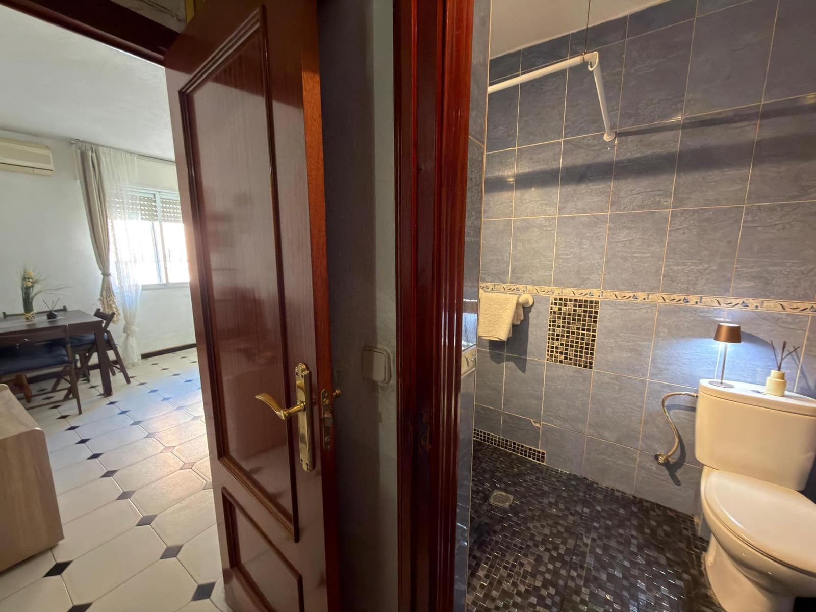 Piso de 3 habitaciones en Pozuelo de Alarcón en venta - 260.000 € (Ref: 9695482)