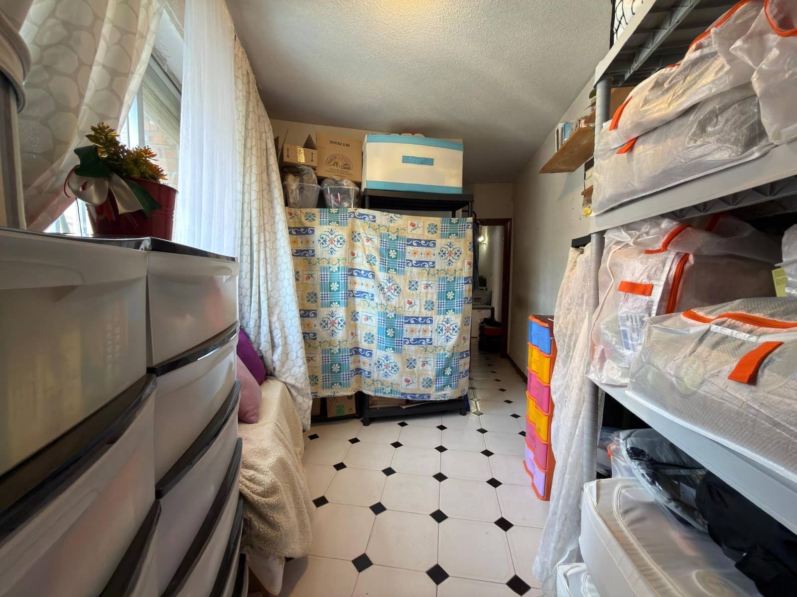 Piso de 3 habitaciones en Pozuelo de Alarcón en venta - 260.000 € (Ref: 9695482)