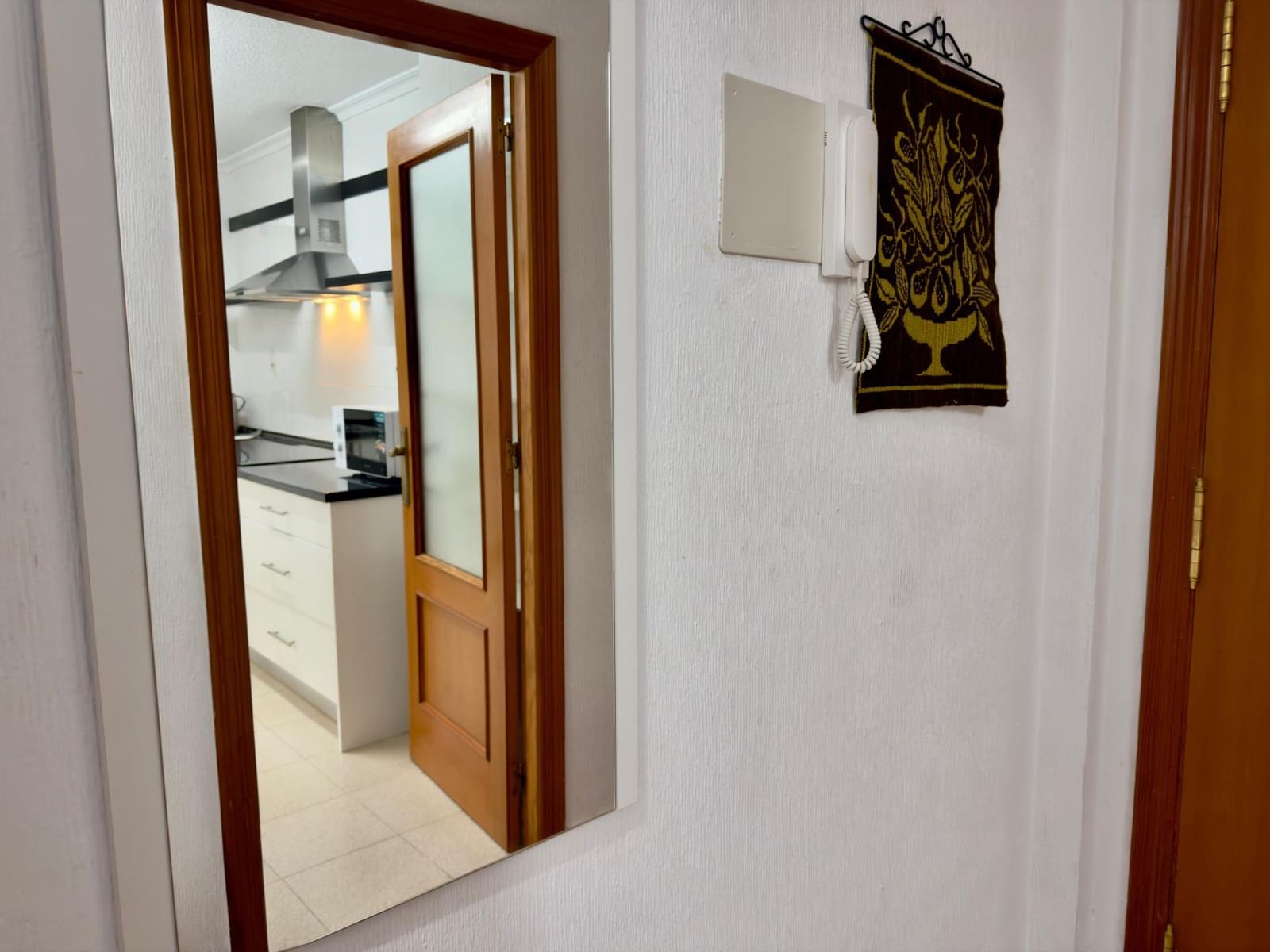 2 bedroom Apartment for sale in Torrevieja - € 160,000 (Ref: 9738948)