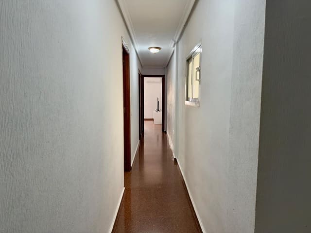 2 bedroom Apartment for sale in Torrevieja - € 160,000 (Ref: 9738948)