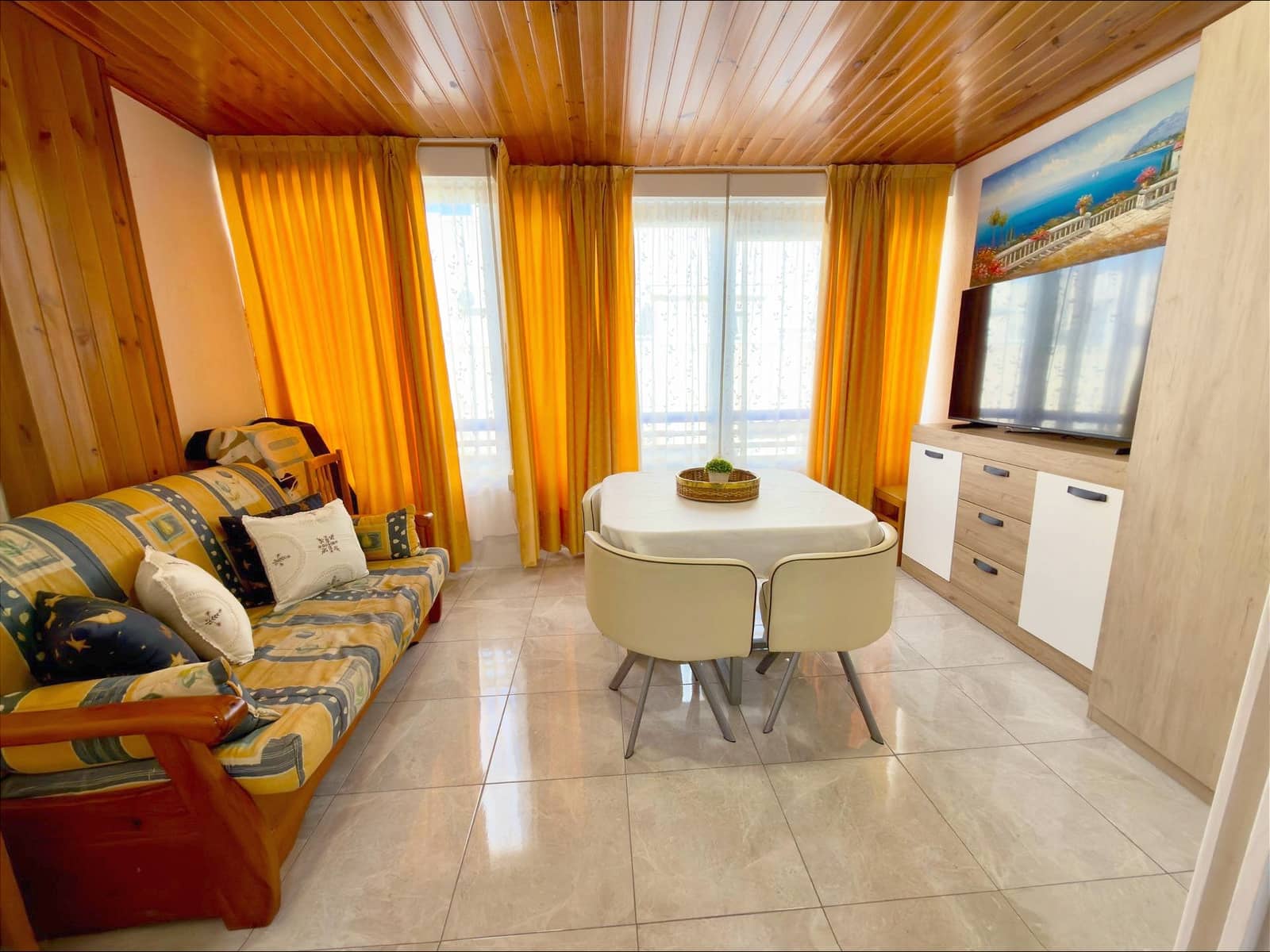 Ático en Torrevieja en venta con piscina garaje - 100.000 € (Ref: 9748164)