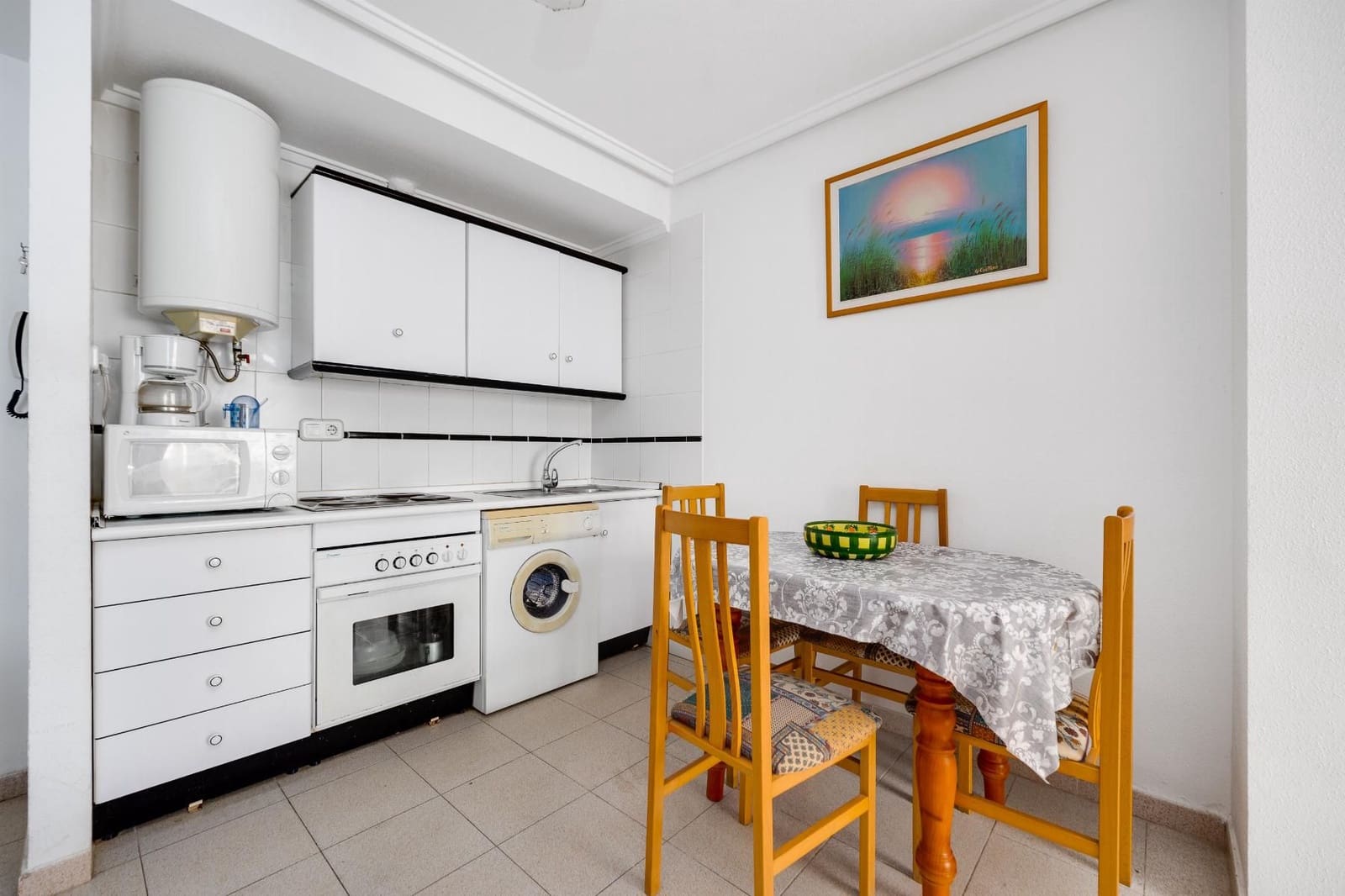 1 soverom Leilighet til salgs i Torrevieja med svømmebasseng - € 109 500 (Ref: 9780722)