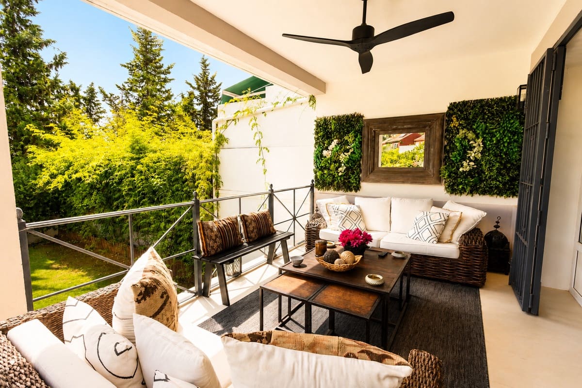 Adosado de 6 habitaciones en Guadalmina en venta con piscina garaje - 1.450.000 € (Ref: 10004293)