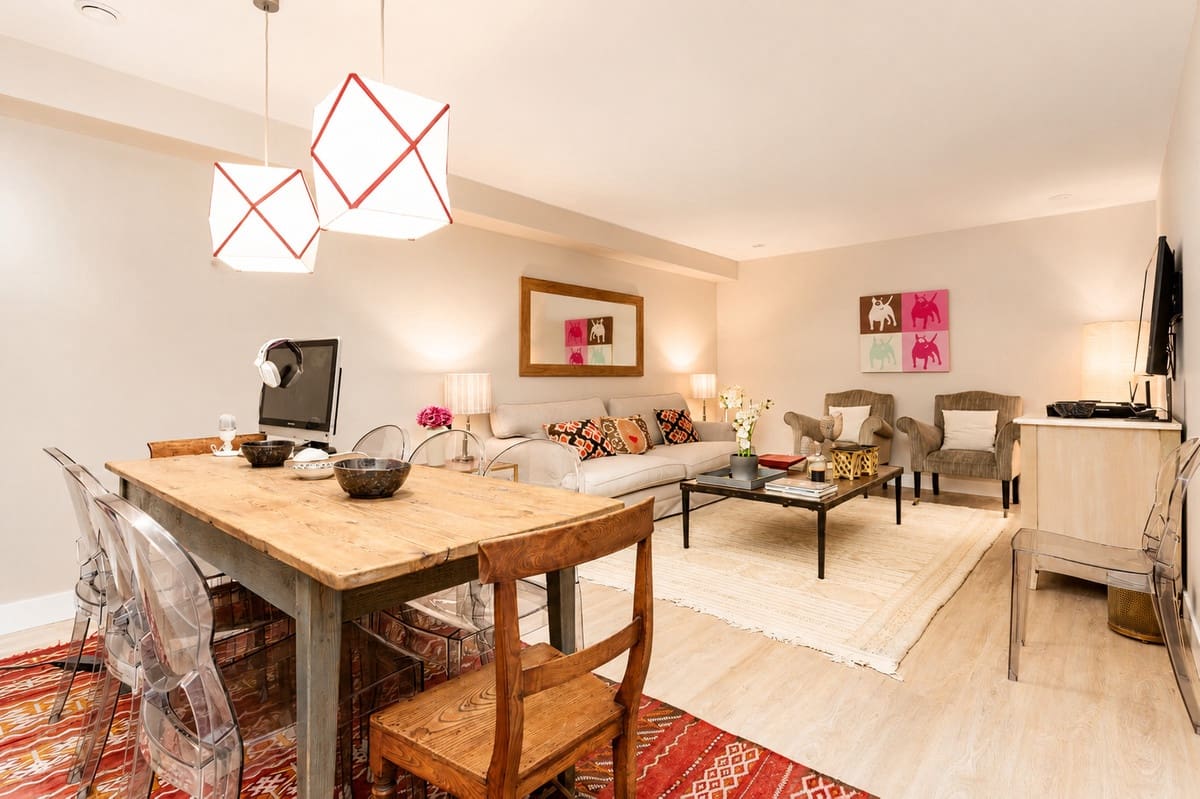 Adosado de 6 habitaciones en Guadalmina en venta con piscina garaje - 1.450.000 € (Ref: 10004293)