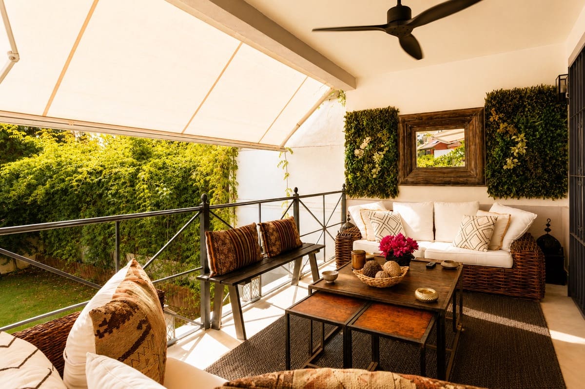 6 bedroom Terraced Villa for sale in Guadalmina with pool garage - € 1,450,000 (Ref: 10004293)