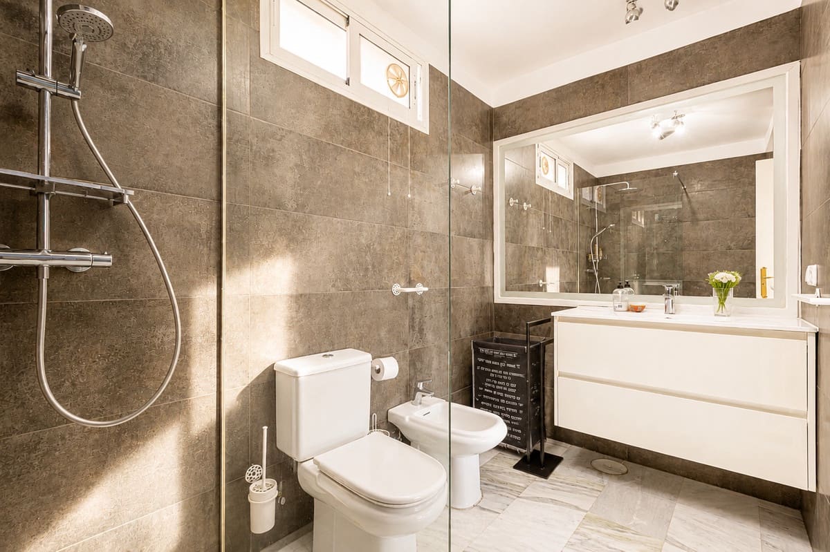 4 bedroom Penthouse for sale in Guadalmina with pool garage - € 975,000 (Ref: 10022628)