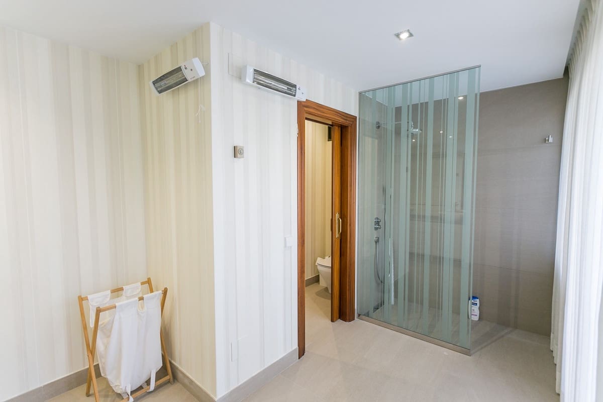 9 sypialnia Willa na sprzedaż w Guadalmina z basenem garażem - 6 200 000 € (Ref: 8220355)