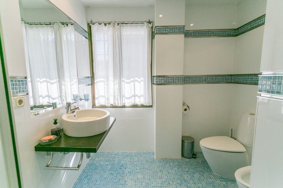 9 sypialnia Willa na sprzedaż w Guadalmina z basenem garażem - 6 200 000 € (Ref: 8220355)