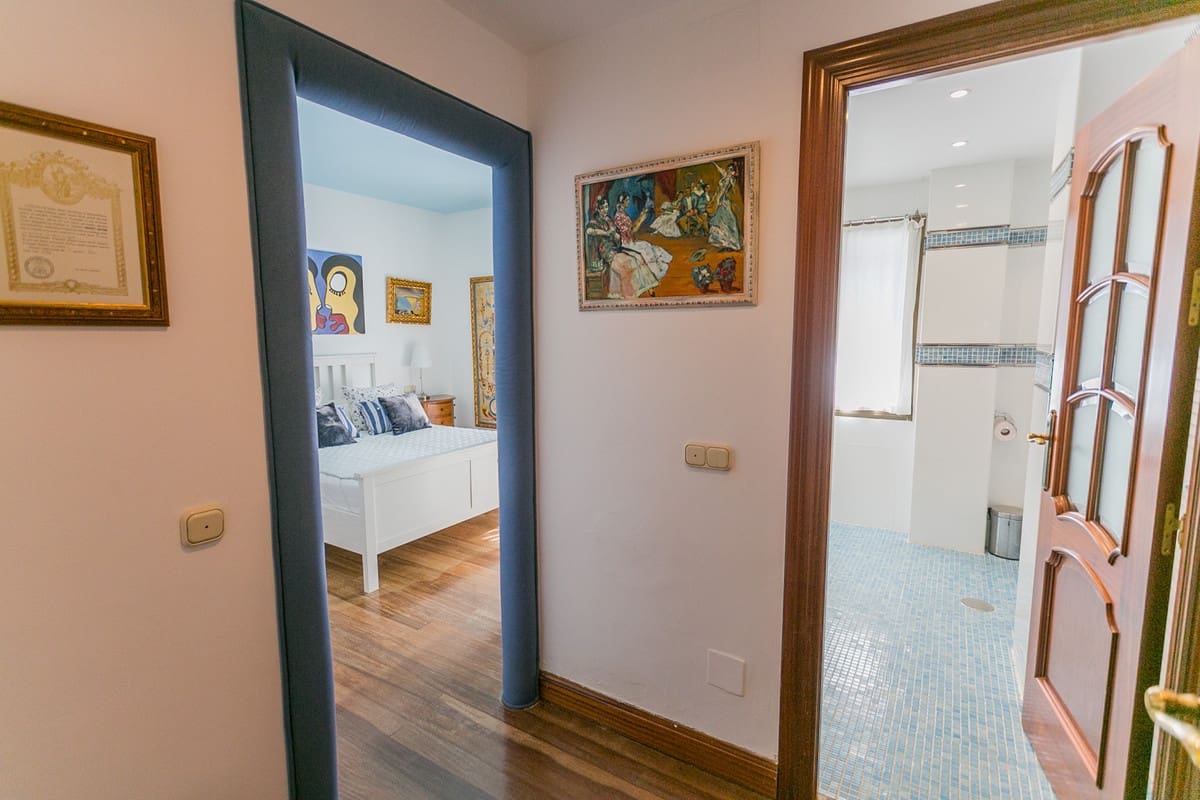 9 sypialnia Willa na sprzedaż w Guadalmina z basenem garażem - 6 200 000 € (Ref: 8220355)