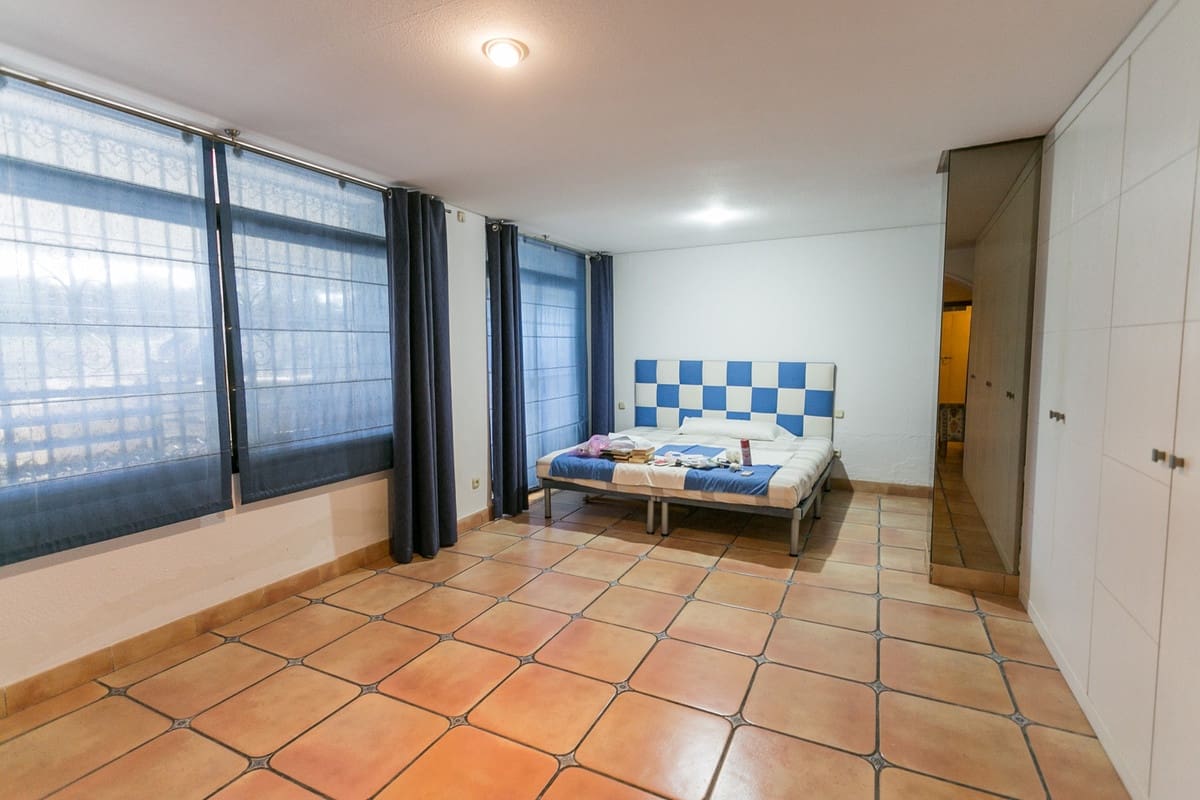 9 sypialnia Willa na sprzedaż w Guadalmina z basenem garażem - 6 200 000 € (Ref: 8220355)