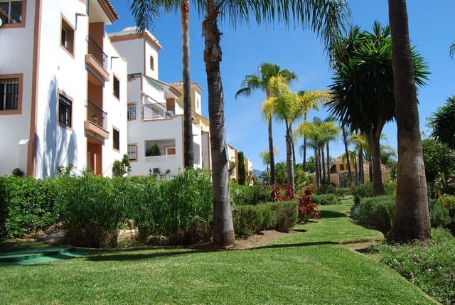 4 soverom Penthouse til salgs i Guadalmina Alta, Marbella med svømmebasseng garasje - € 570 000 (Ref: 8335638)