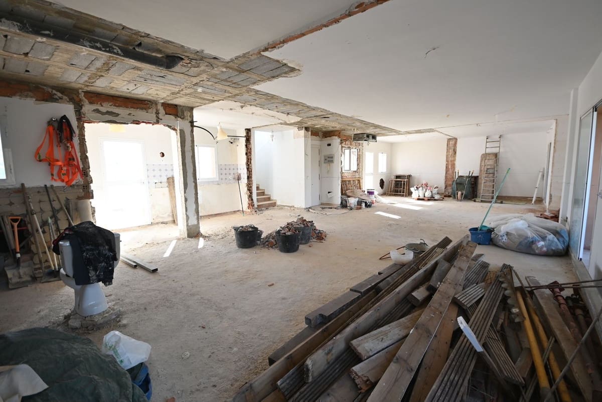 4 soveværelse Penthouse til salg i Guadalmina med swimmingpool garage - € 570.000 (Ref: 8335638)