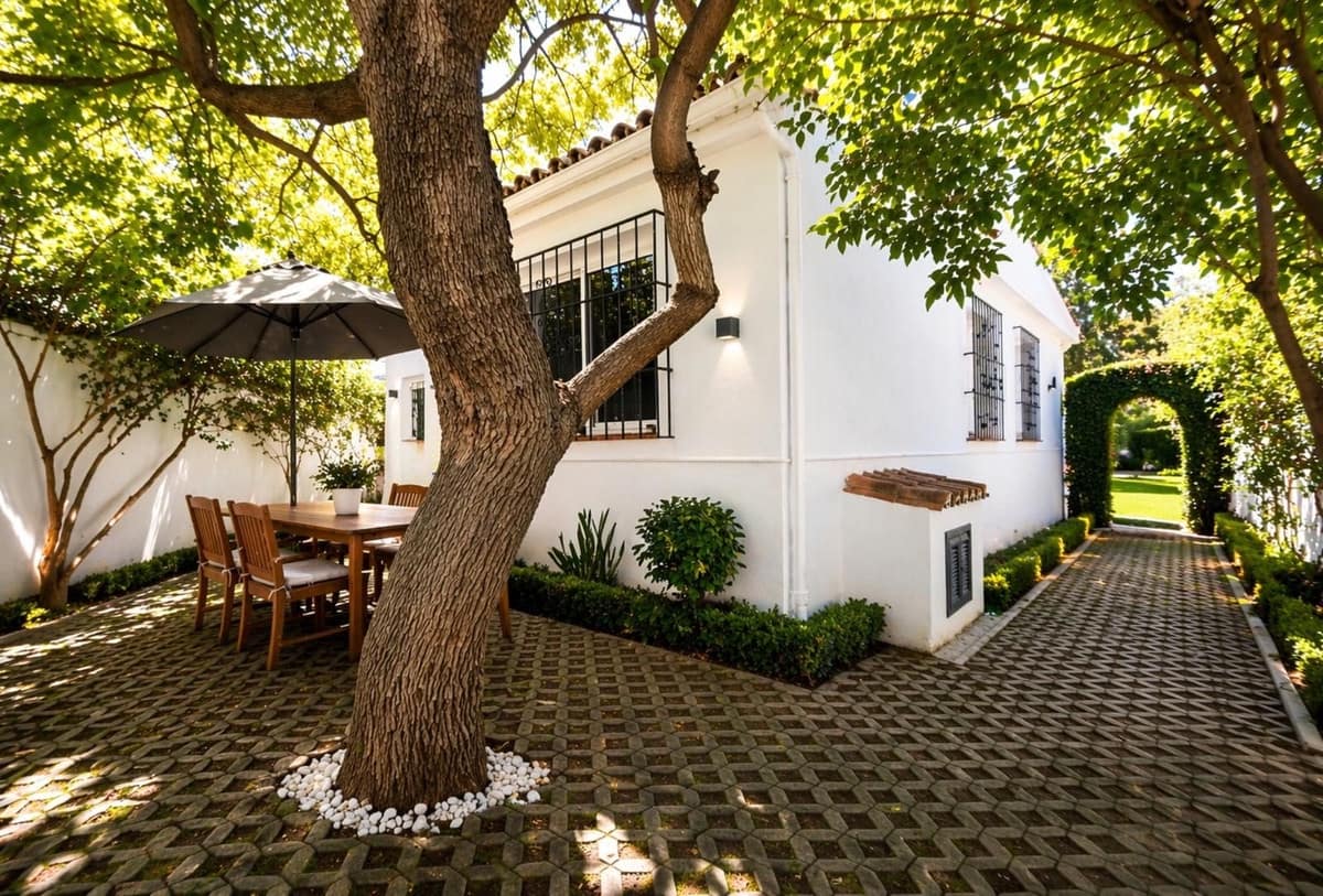 3 soveværelse Villa til salg i Guadalmina med garage - € 985.000 (Ref: 8665935)