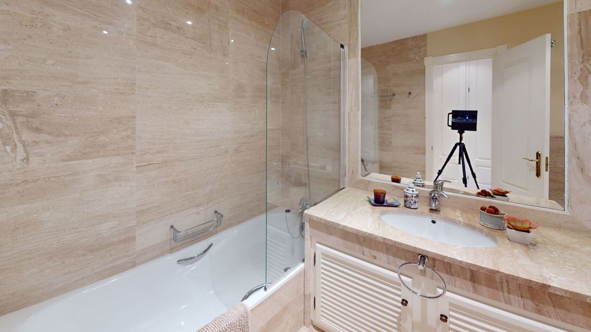 2 sypialnia Apartament na sprzedaż w Guadalmina z basenem garażem - 595 000 € (Ref: 8703264)