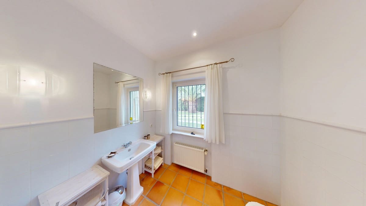 3 soveværelse Villa til salg i Guadalmina med swimmingpool garage - € 3.750.000 (Ref: 8825161)