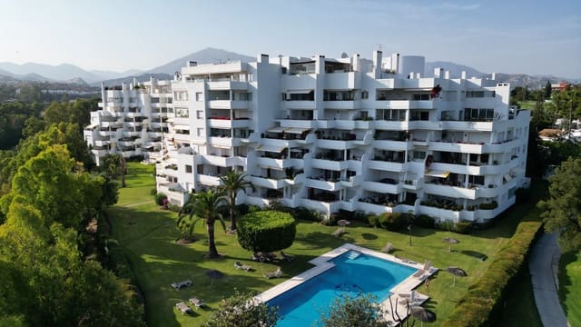 3 bedroom Apartment for sale in Guadalmina Alta, Marbella with pool garage - € 1,100,000 (Ref: 8907760)