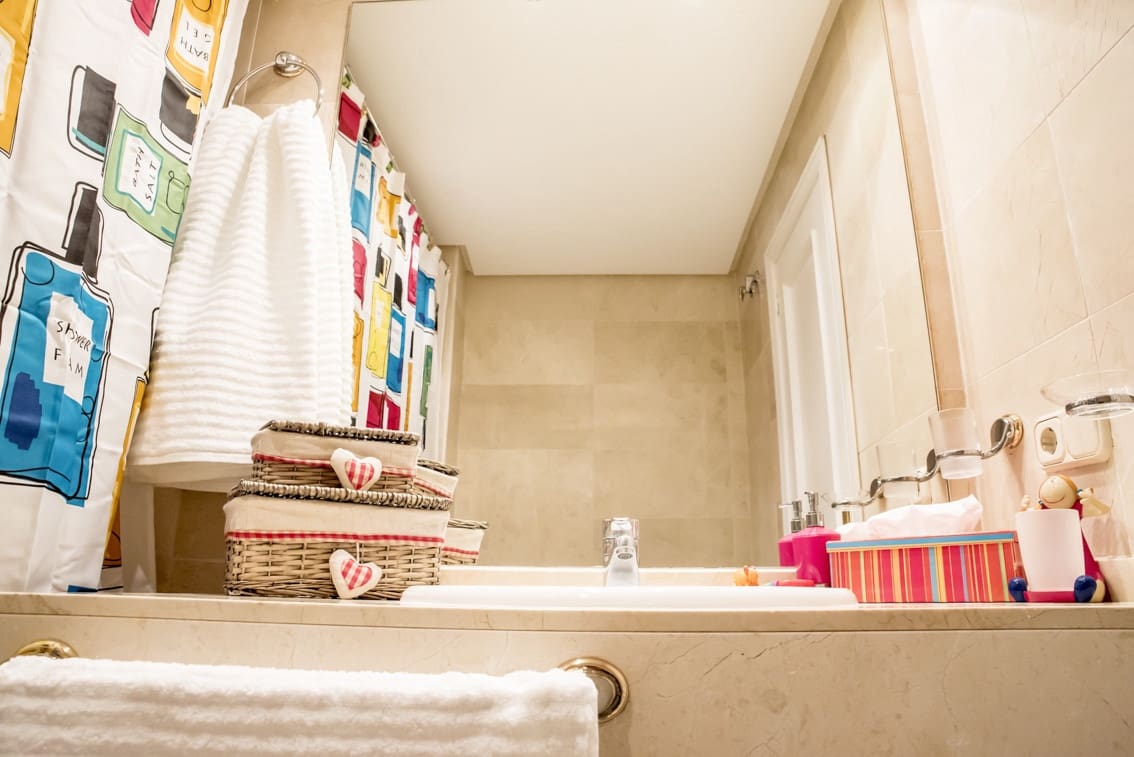 Ático de 3 habitaciones en Guadalmina en alquiler con piscina garaje - 3.200 € (Ref: 9001254)