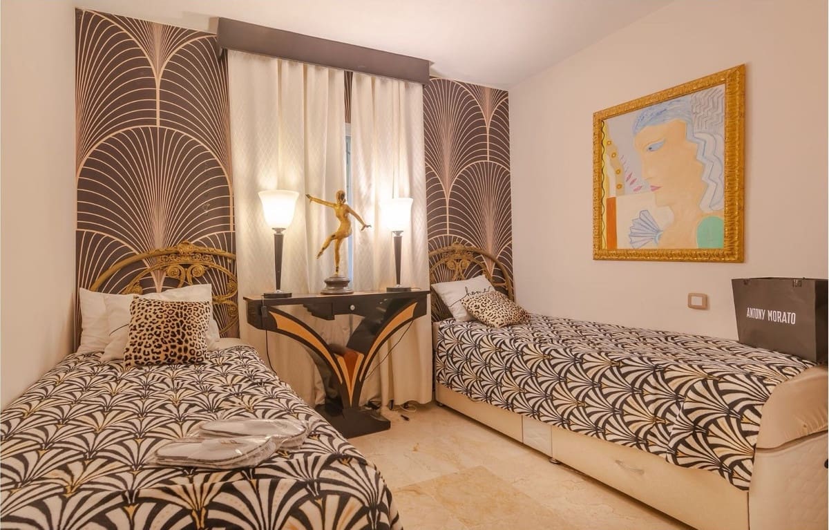 3 chambre Penthouse à vendre à Guadalmina avec piscine garage - 680 000 € (Ref: 9085558)