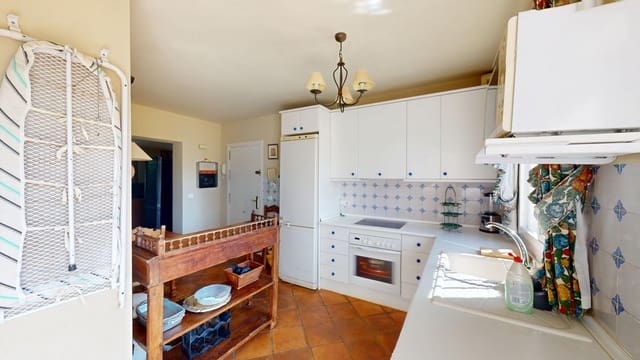 4 soverom Leilighet til salgs i Guadalmina Alta, Marbella med svømmebasseng garasje - € 799 000 (Ref: 9181890)