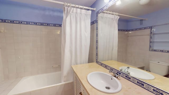 4 soveværelse Lejlighed til salg i Guadalmina Alta, Marbella med swimmingpool garage - € 799.000 (Ref: 9181890)