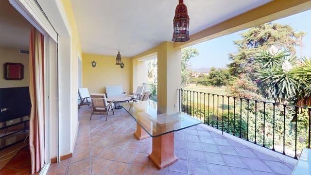 4 soveværelse Lejlighed til salg i Guadalmina Alta, Marbella med swimmingpool garage - € 799.000 (Ref: 9181890)