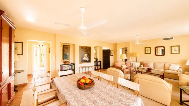 4 Zimmer Apartment zu verkaufen in Guadalmina Alta, Marbella mit Pool Garage - 799.000 € (Ref: 9181890)