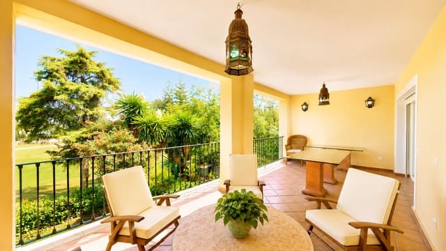 4 Zimmer Apartment zu verkaufen in Guadalmina Alta, Marbella mit Pool Garage - 799.000 € (Ref: 9181890)