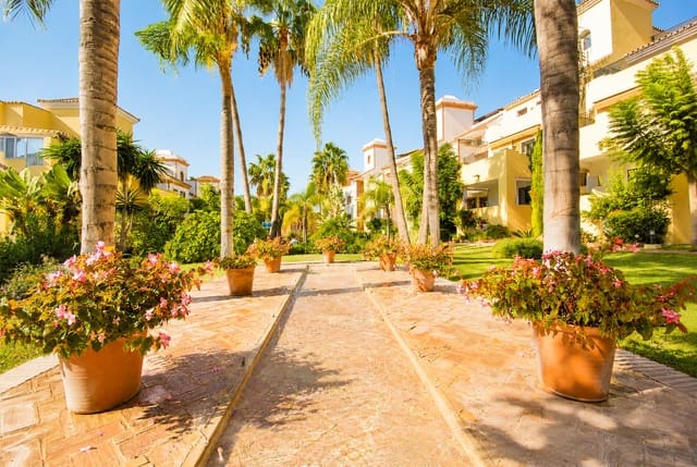 4 Zimmer Apartment zu verkaufen in Guadalmina Alta, Marbella mit Pool Garage - 799.000 € (Ref: 9181890)