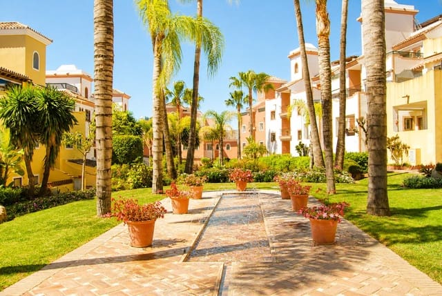 4 Zimmer Apartment zu verkaufen in Guadalmina Alta, Marbella mit Pool Garage - 799.000 € (Ref: 9181890)